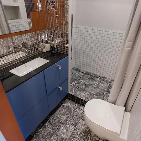 Shortstaypoland Nowolipki B173 *